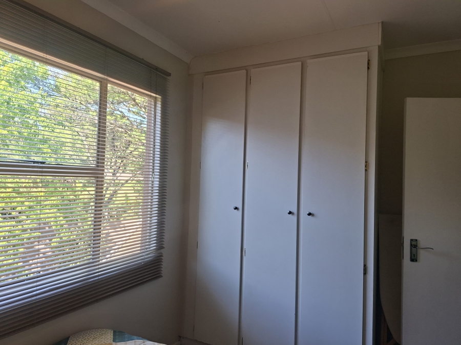 2 Bedroom Property for Sale in Safari Gardens North West